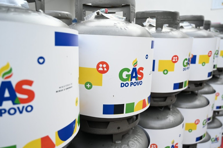A meta do Governo do Brasil é viabilizar cerca de 65 milhões de recargas por ano às famílias atendidas pelo programa Gás do Povo - Foto: Ricardo Botelho/MME