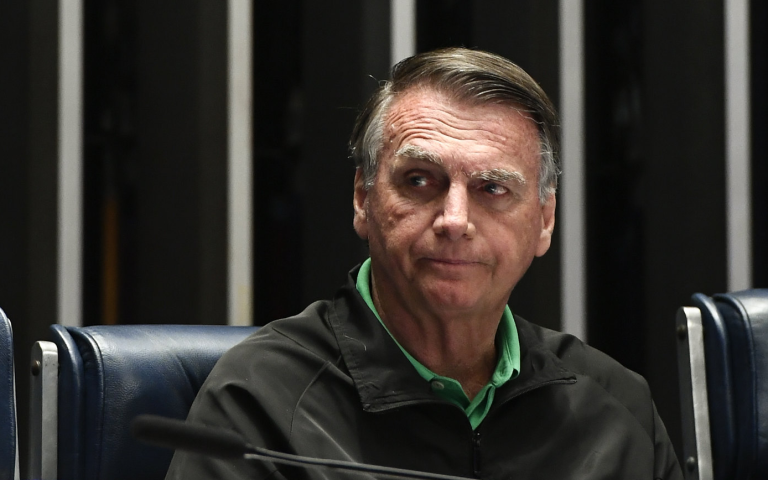 Área de restrição para drones ampliada por Moraes em torno da residência de Bolsonaro