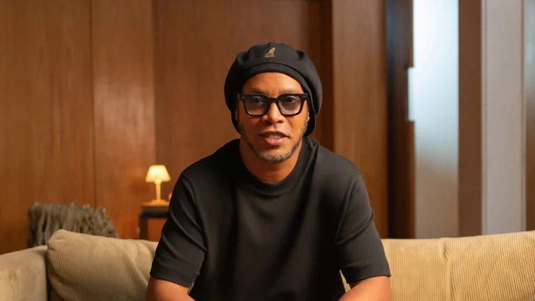 Top 11 filmes e séries imperdíveis na Netflix para curtir neste fim de semana, de Ronaldinho a Ataque Brutal