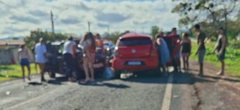 Tragédia em Viçosa do Ceará: colisão entre veículos resulta em quatro fatalities
